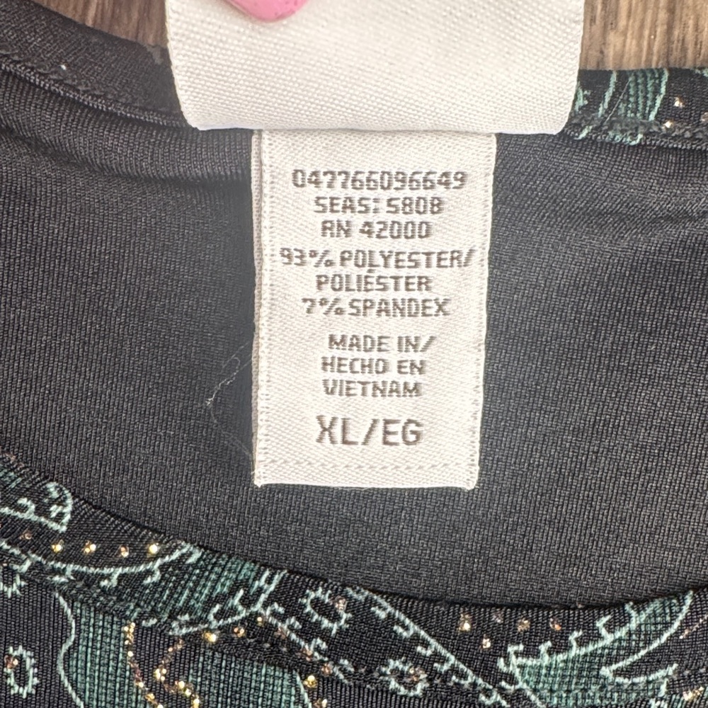 Jaclyn Smith Black and Green Paisley Short Sleeve Top Women’s Size XL - Picture 3 of 13